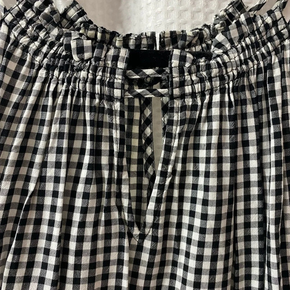 W&W ONCE LOFT Gingham Peplum Tank - Picture 4 of 6